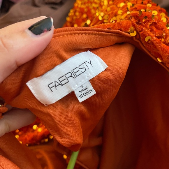 Orange formal dress - Picture 7 of 7